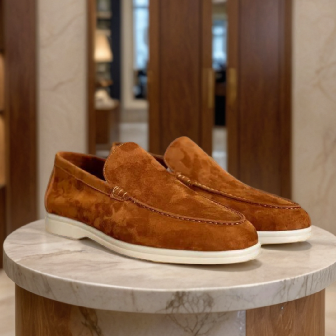 Elvy Paris | Leon