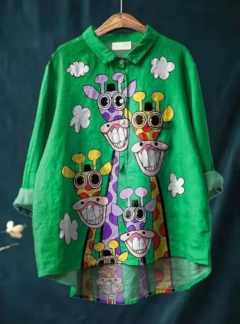 Sofia | Colourful blouse with giraffe print
