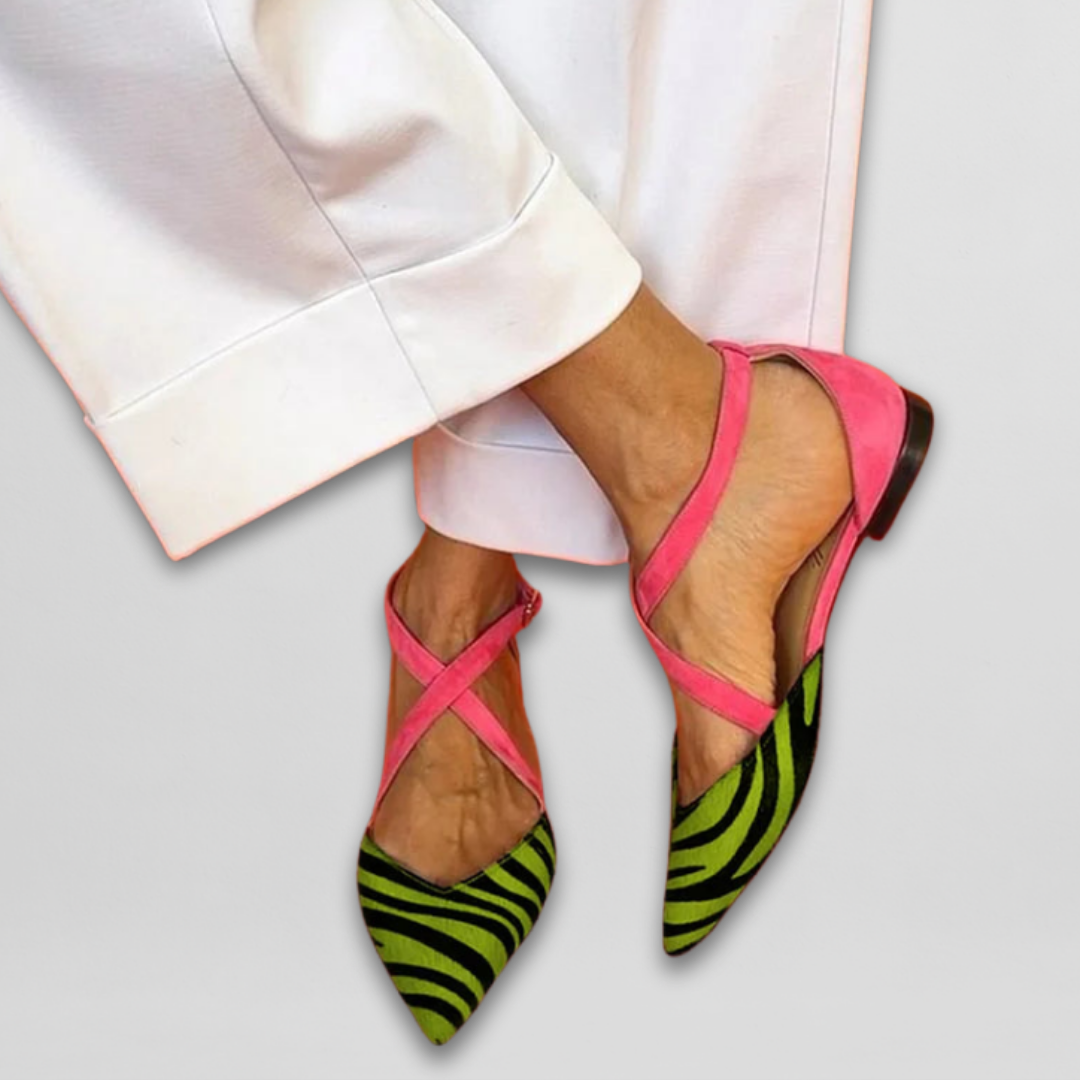 Judith | Elegant ballerinas with refined straps