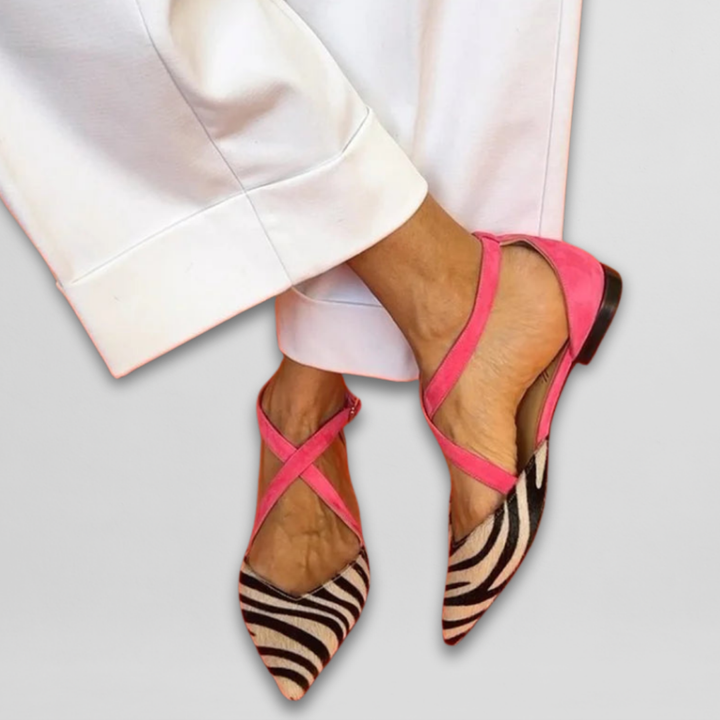 Judith | Elegant ballerinas with refined straps