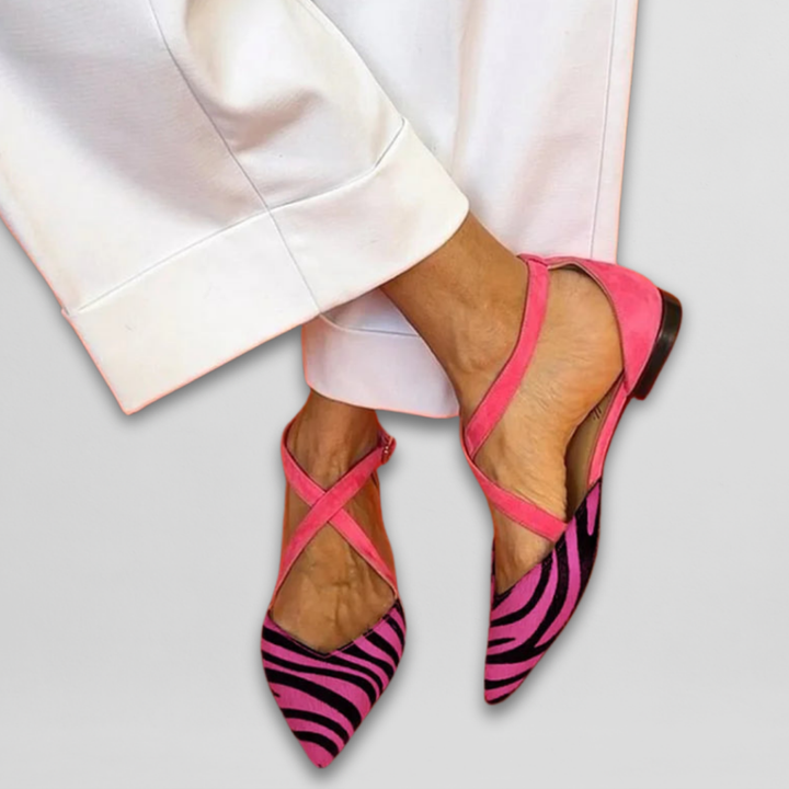 Judith | Elegant ballerinas with refined straps