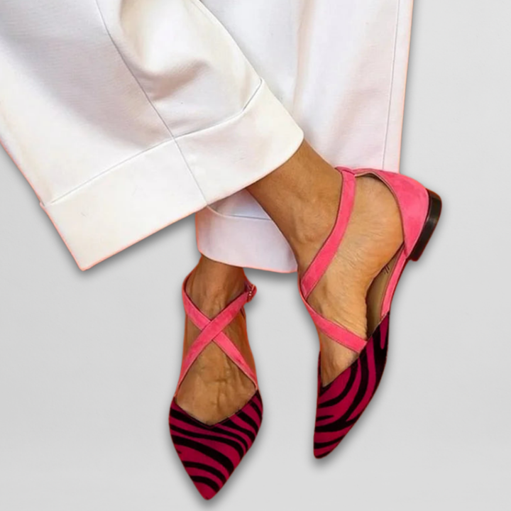Judith | Elegant ballerinas with refined straps