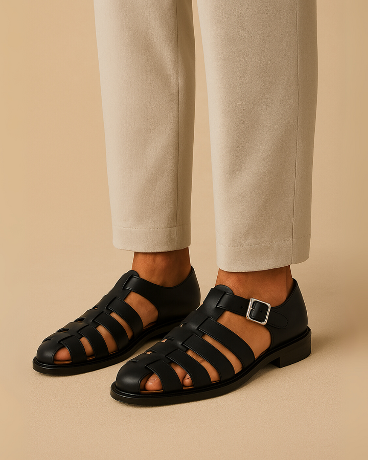 Grazio - Closed-toe sandal with strap