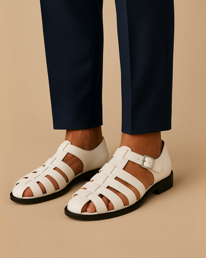 Grazio - Closed-toe sandal with strap
