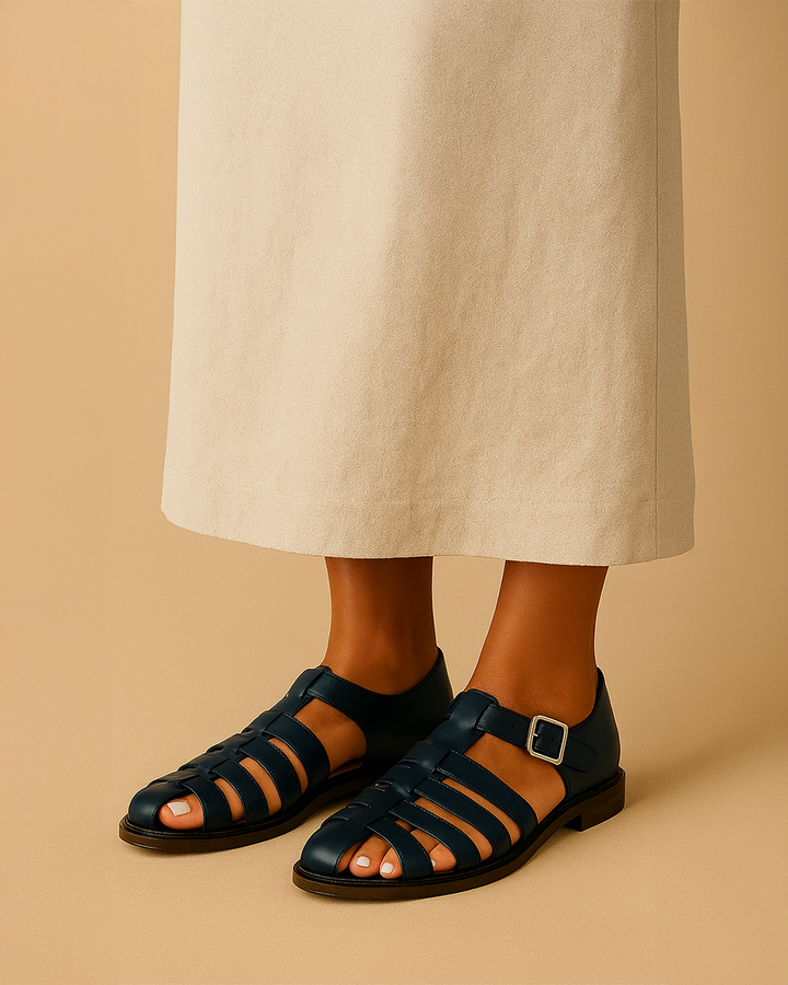 Grazio - Closed-toe sandal with strap