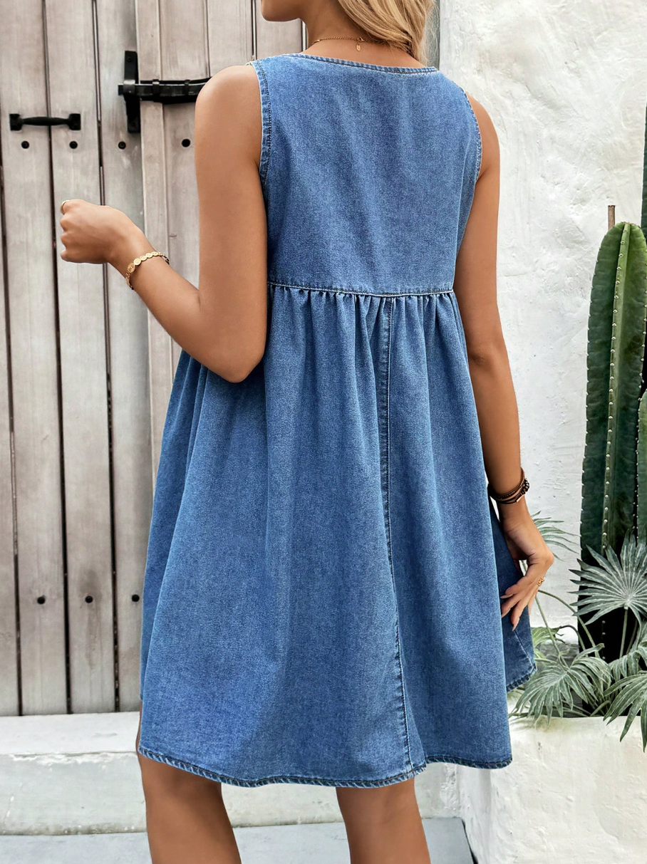 Women’s Sleeveless Maternity Denim Dress
