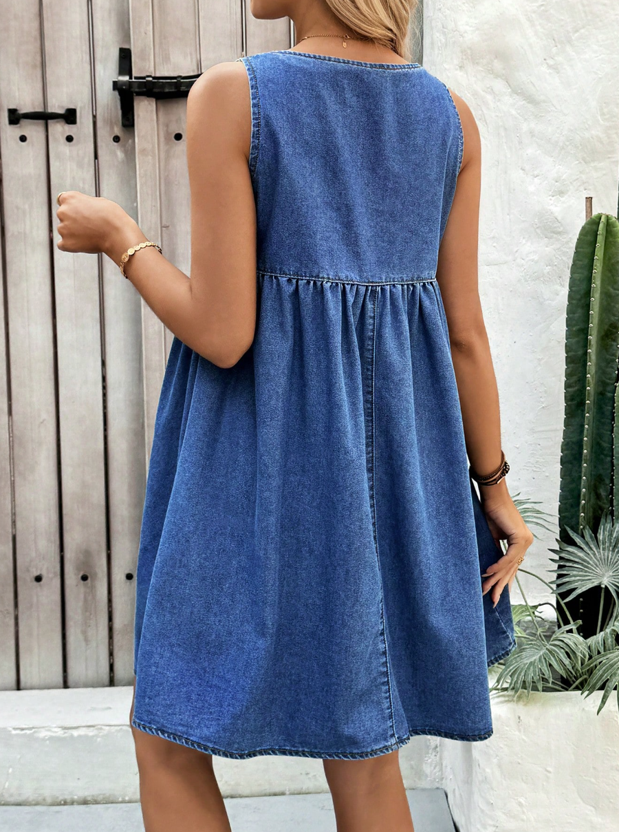 Women’s Sleeveless Maternity Denim Dress