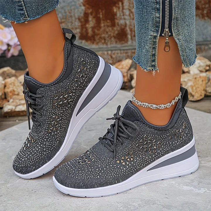 Tuyana - Stylish orthopaedic shoes
