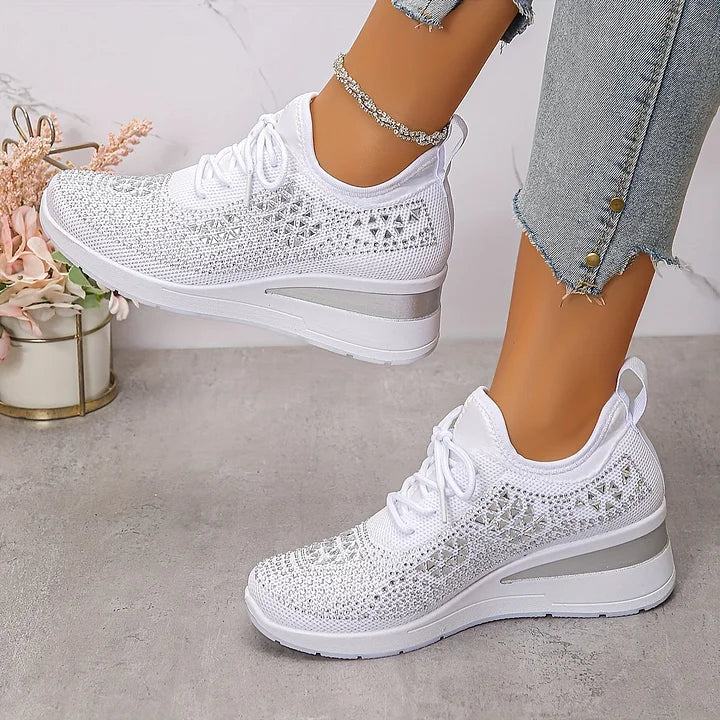 Tuyana - Stylish orthopaedic shoes