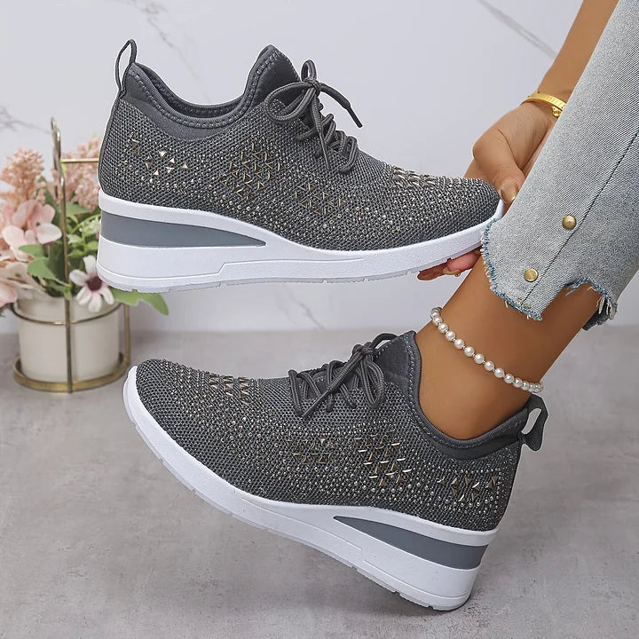 Tuyana - Stylish orthopaedic shoes